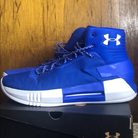 Under Armour Sneakers - Picture 2 of 4